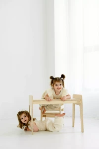Tisch + Hochstuhl für Kinder S/M