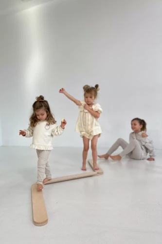 Balance - Holzbrücke Babywood