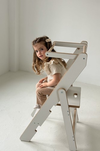 Kitchen helper white